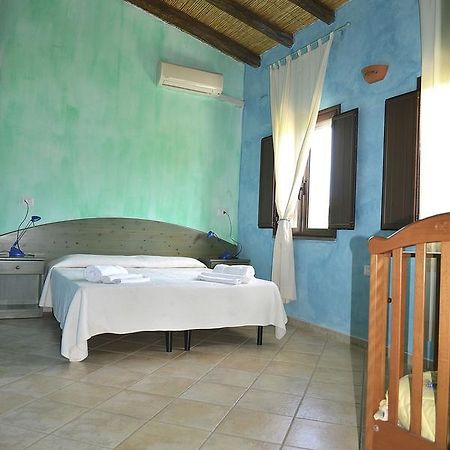 Agriturismo Rubinu Galtellì エクステリア 写真