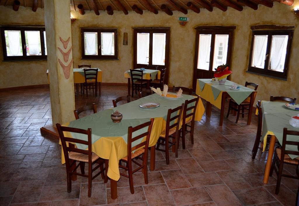 Agriturismo Rubinu Galtellì エクステリア 写真