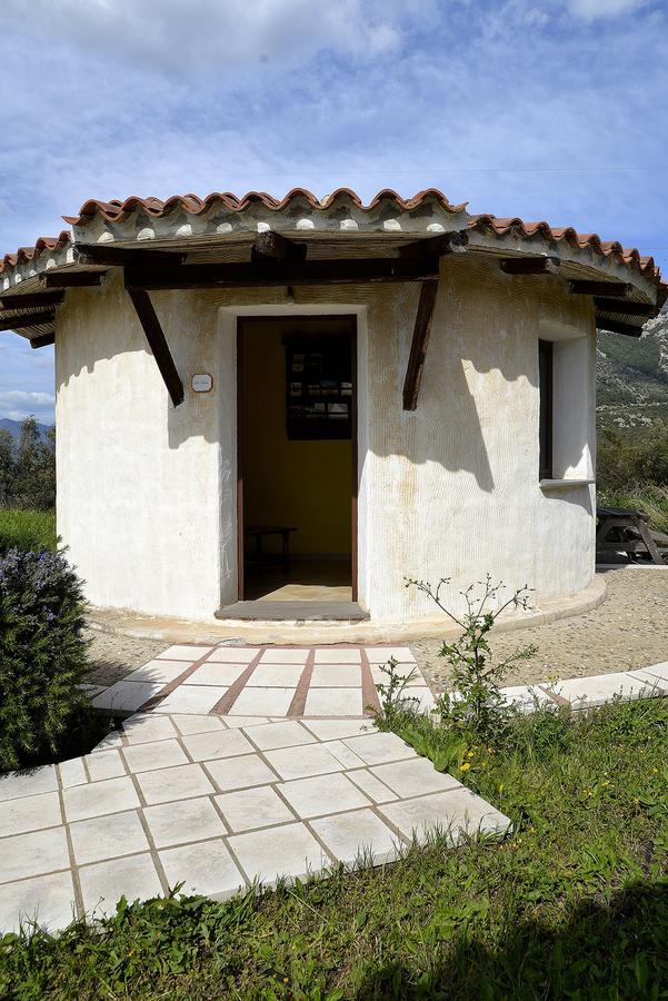 Agriturismo Rubinu Galtellì エクステリア 写真