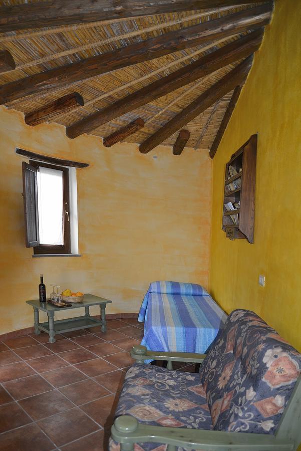 Agriturismo Rubinu Galtellì エクステリア 写真