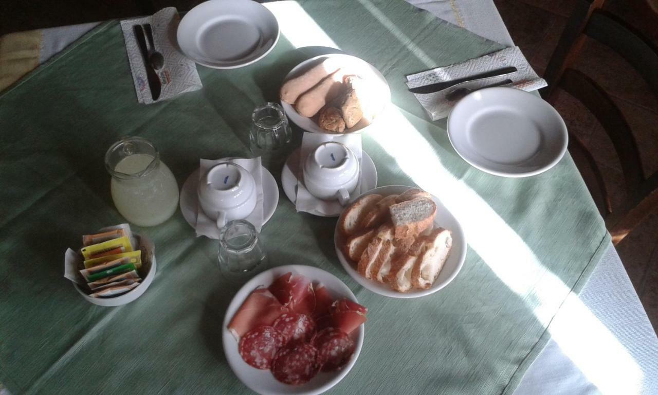 Agriturismo Rubinu Galtellì エクステリア 写真
