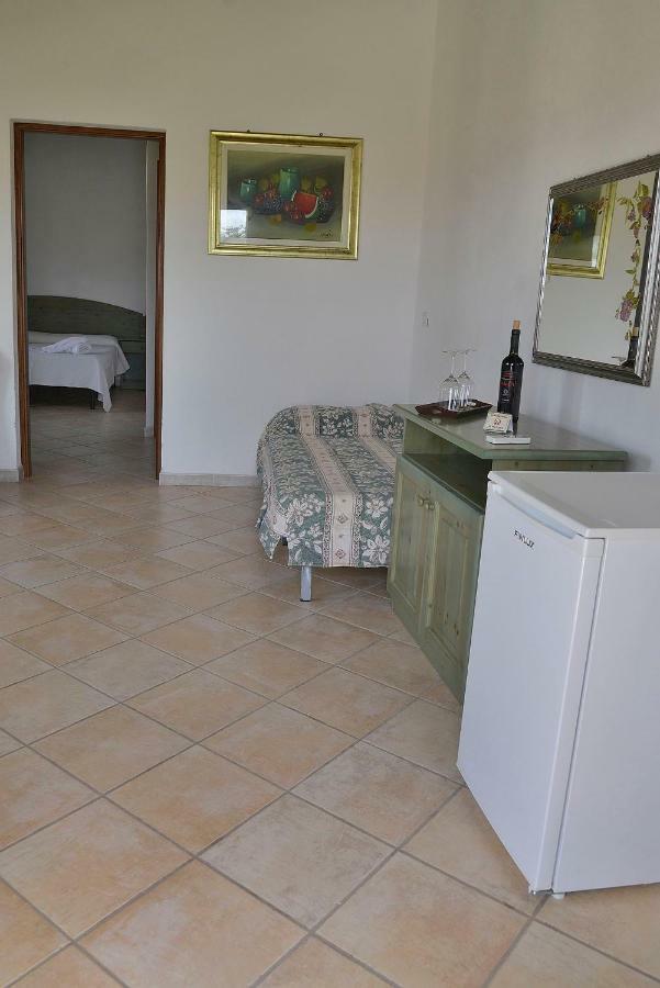 Agriturismo Rubinu Galtellì エクステリア 写真