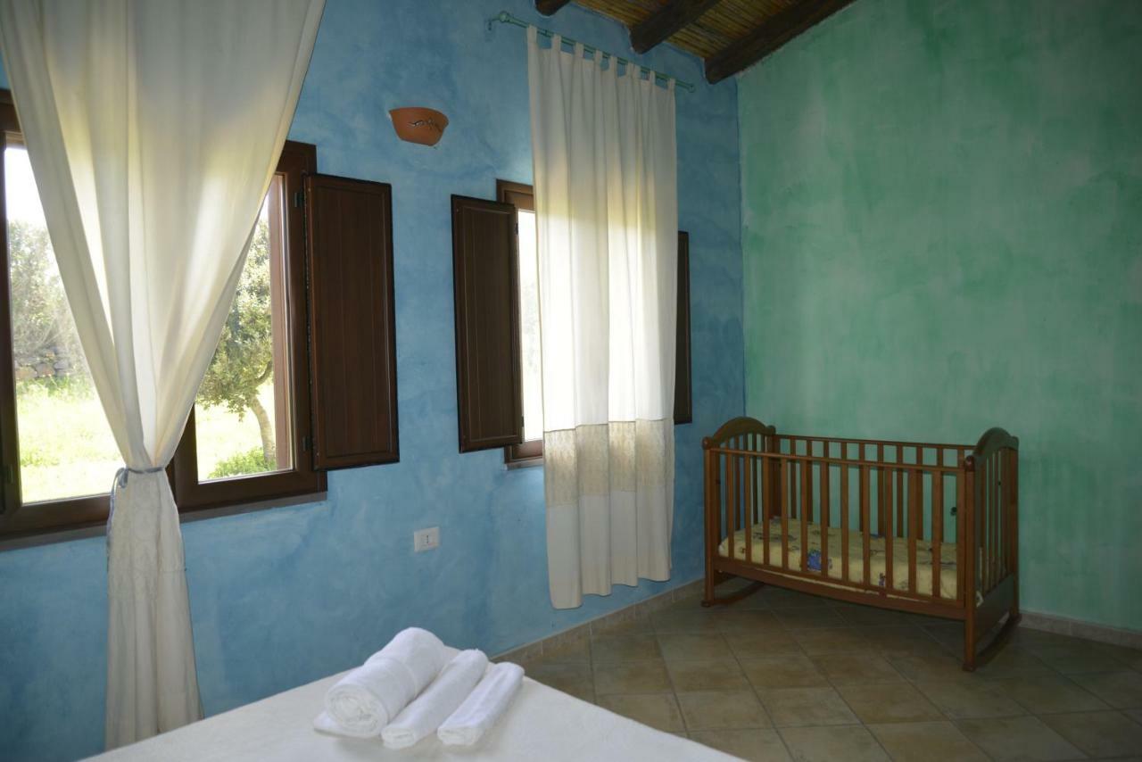Agriturismo Rubinu Galtellì エクステリア 写真
