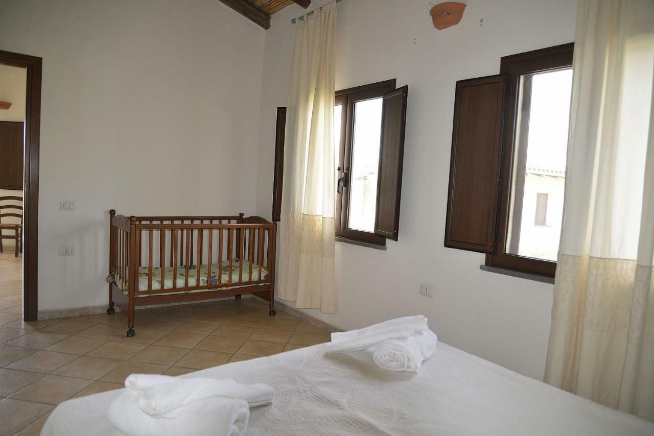 Agriturismo Rubinu Galtellì エクステリア 写真